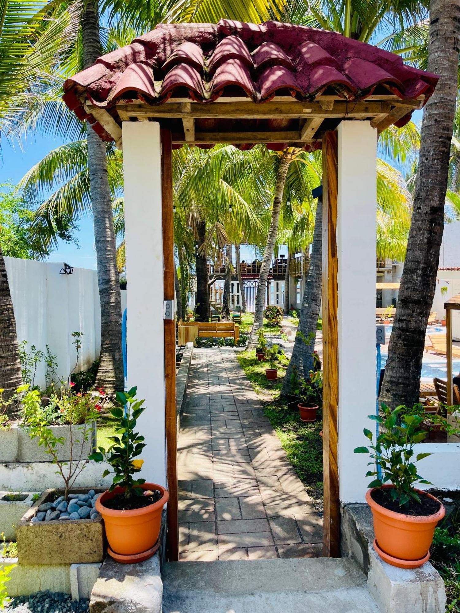 The Beach Break Hotel El Cocal Playa San Blas エクステリア 写真